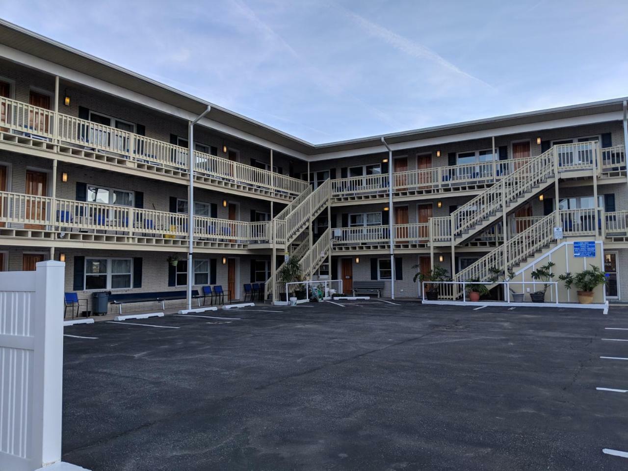 Crystal Sands Motel Ocean City