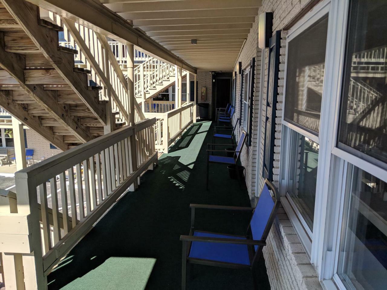 Motel Crystal Sands
